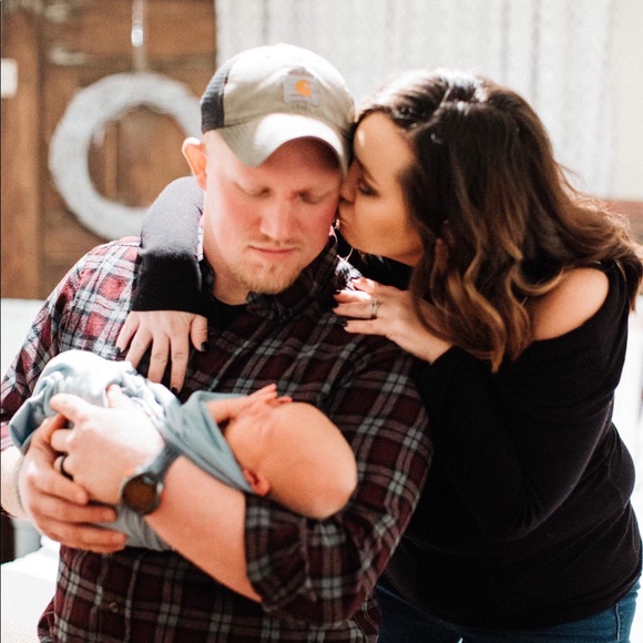 Meet your Posher, Nichole - Picture 1 of 1